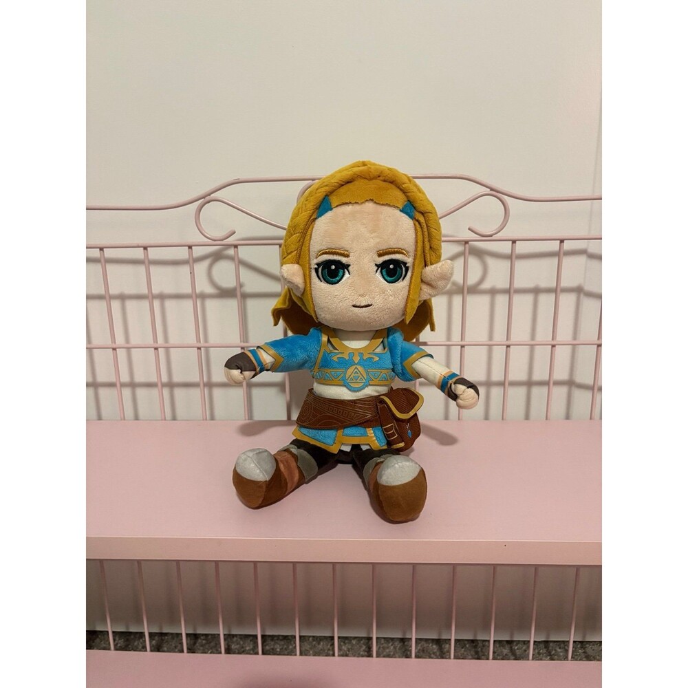 Zelda link plush (no bum tags)